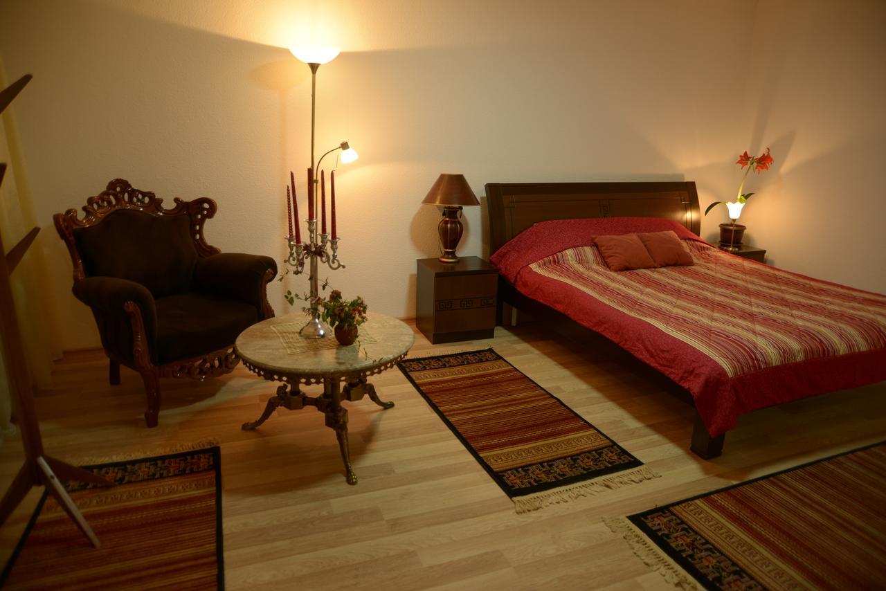 Hostel Tuba Prishtinë Luaran gambar