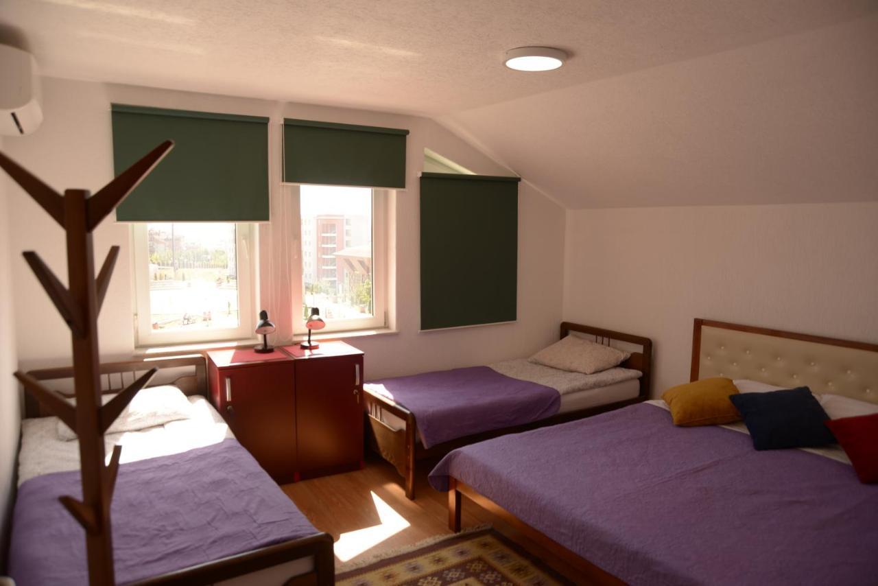 Hostel Tuba Prishtinë Luaran gambar